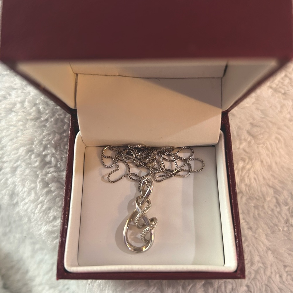 925 Sterling Silver Helzberg Diamonds Necklace